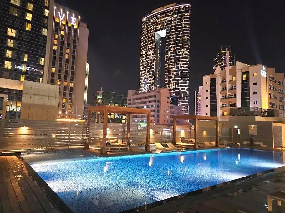 Lujo Dubai Marina Apartment