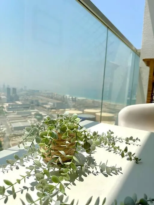 Lujo Dubai Marina Apartment United Arab Emirates
