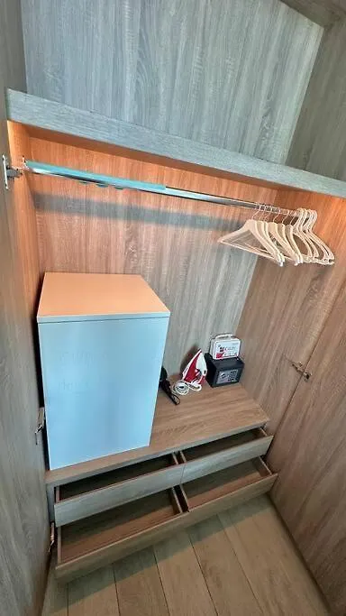Lujo Dubai Marina Apartment